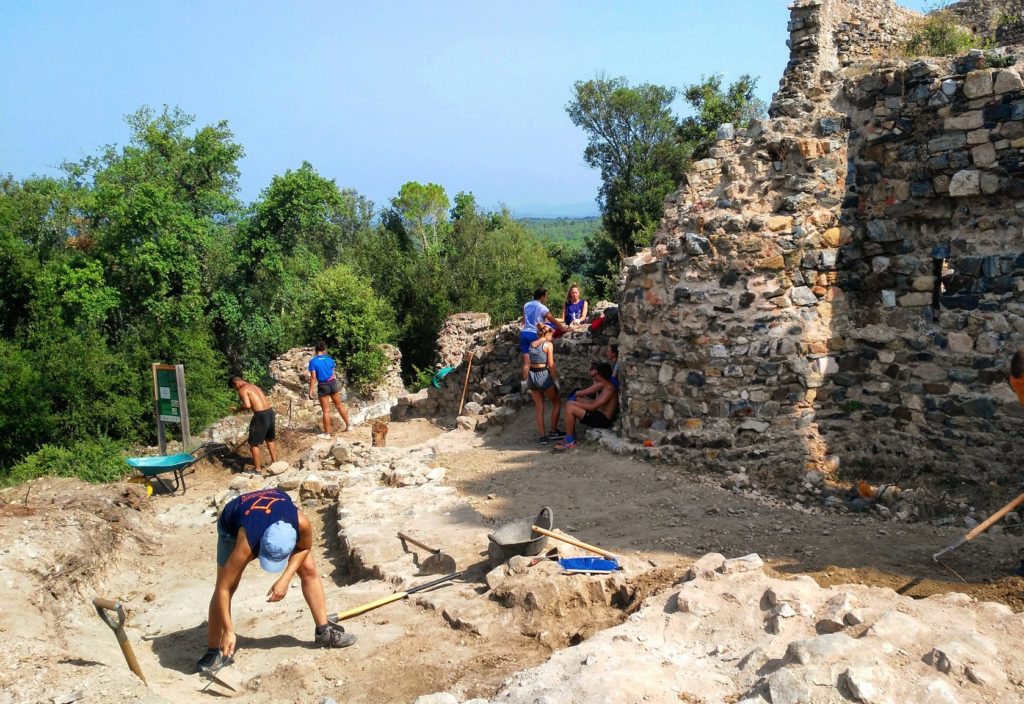 Excavació arqueològica castell Vidreres