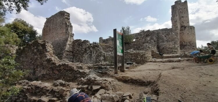 Noves excavacions arqueològiques al Castell de Sant Iscle de Vidreres